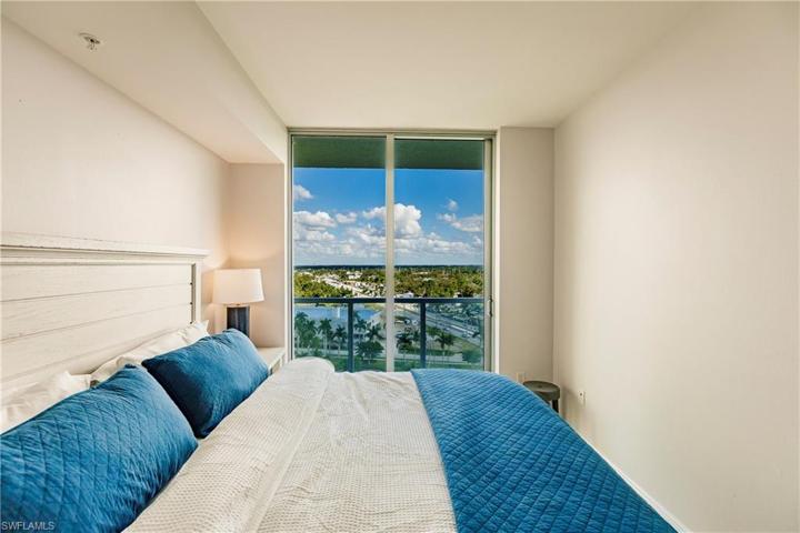 3000 Oasis Grand BLVD # 1201, FORT MYERS FL 33916