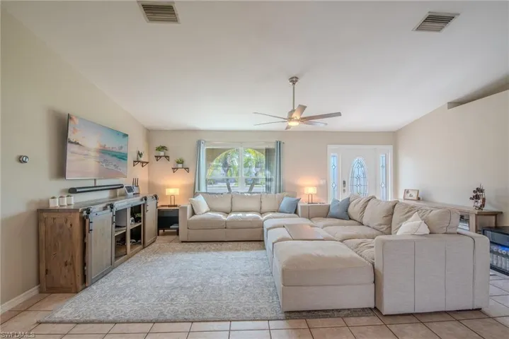 2418 Academy Blvd, Cape Coral Fl 33990