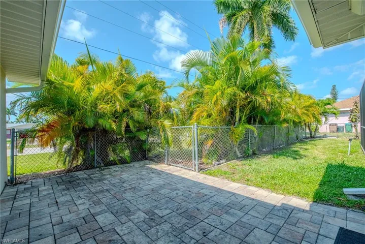 2418 Academy Blvd, Cape Coral Fl 33990