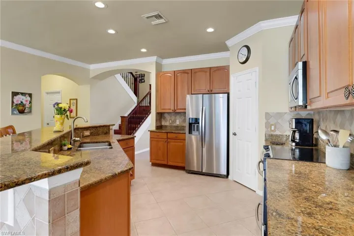 5730 Lago Villaggio Way, Naples, Florida 34104