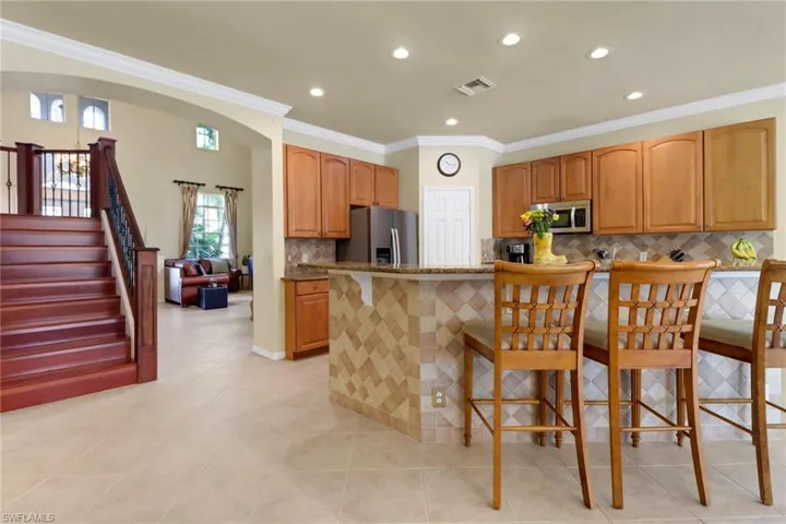 5730 Lago Villaggio Way, Naples, Florida 34104