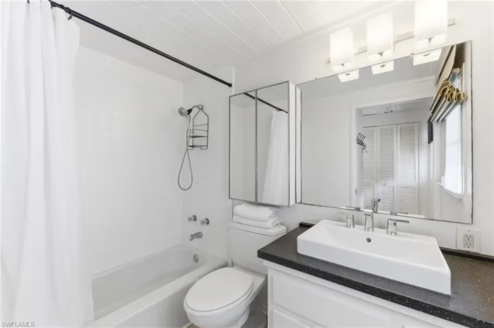 1702 Hill Ave, Fort Myers, Florida 33901