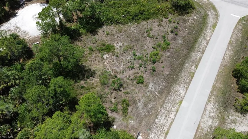 1824 Marlboro Ln, Lehigh Acres, Florida 33972