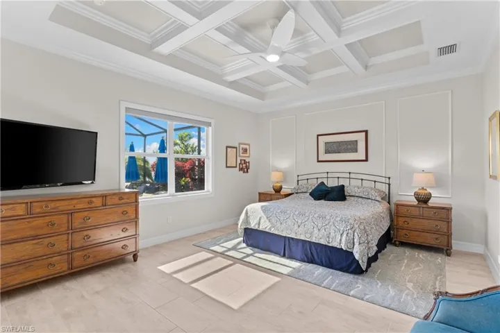 15086  Blue Bay  CIR, Fort Myers, FL 33913