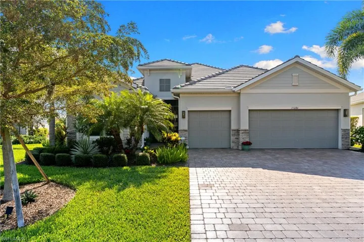 15086  Blue Bay  CIR, Fort Myers, FL 33913