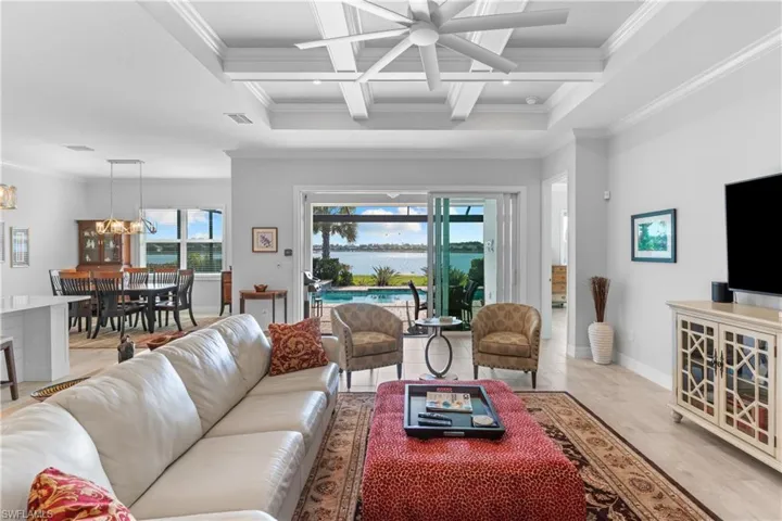 15086  Blue Bay  CIR, Fort Myers, FL 33913