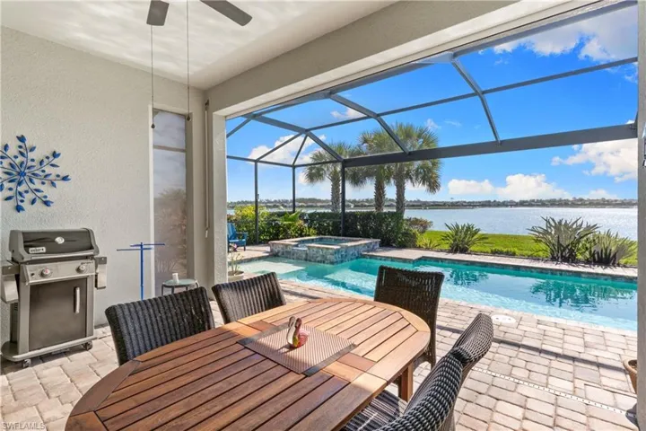 15086  Blue Bay  CIR, Fort Myers, FL 33913