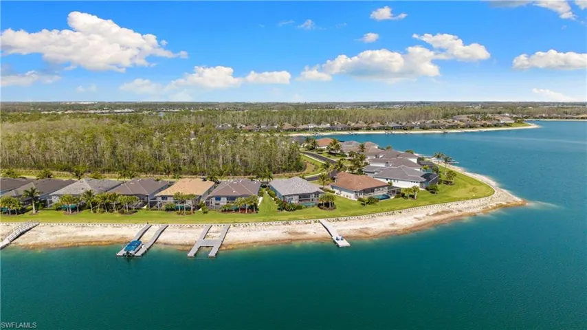 15086  Blue Bay  CIR, Fort Myers, FL 33913