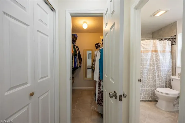Primary room walk-in closet