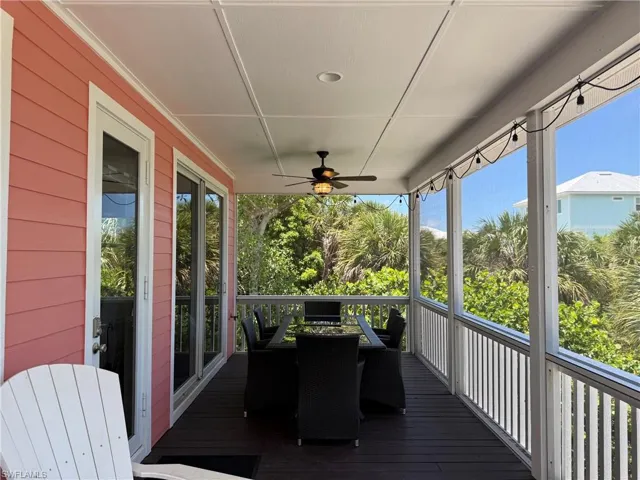 Front Screened Balcony