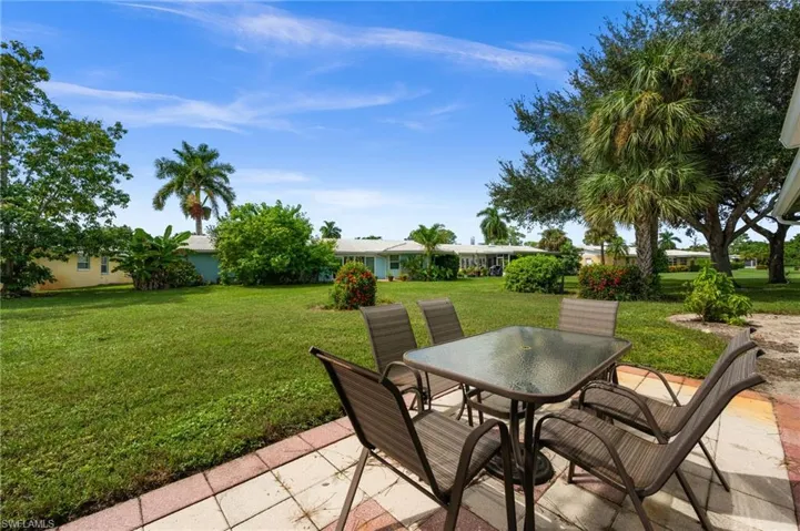 55 Hilo Ct 55, Naples, Florida 34112