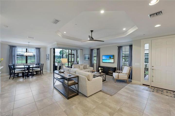 8769 Bellano CT # 104, NAPLES FL 34119