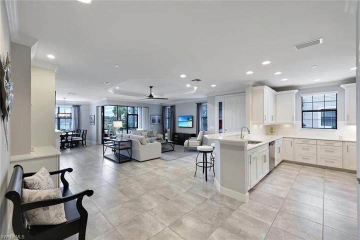 8769 Bellano CT # 104, NAPLES FL 34119