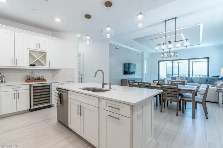 16364 Viansa Way 202, Naples, Florida 34110