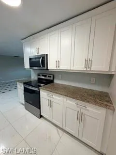 18572 Sarasota Rd, Fort Myers, Florida 33967