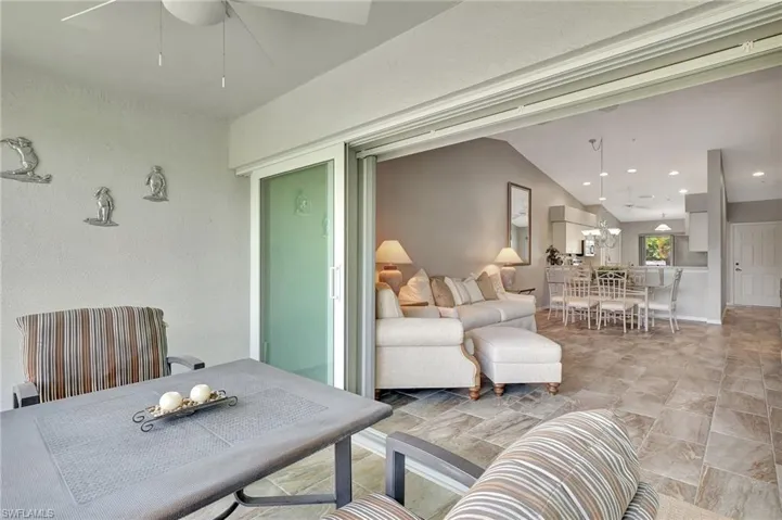 Lanai Golf Course side into living area