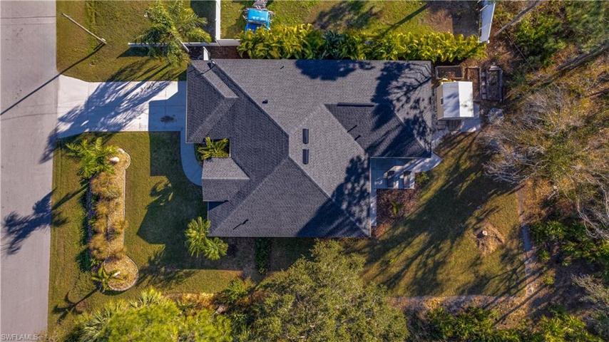 Can you say, "wow"? What an arial view of a beautiful home!