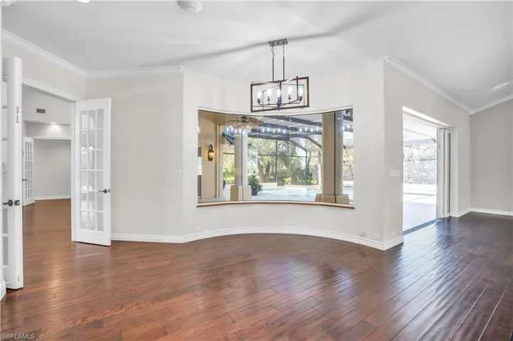 Breakfast nook