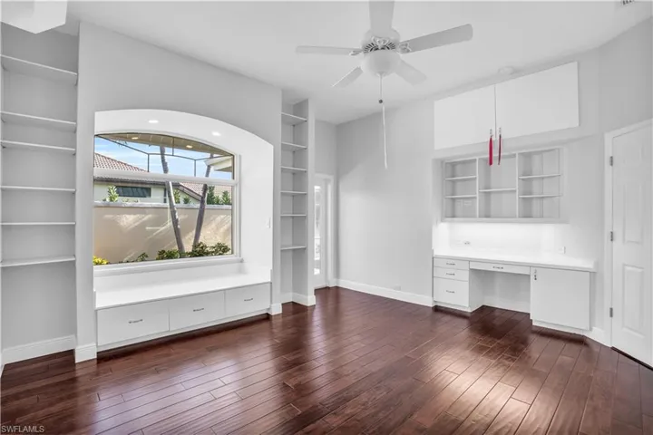 Guest bedroom