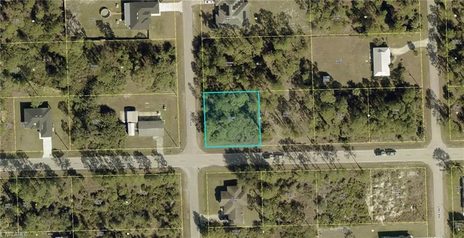 Map of property location with property parcel outlined