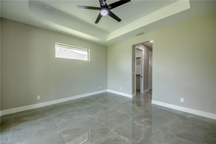 PHOTOS OF:  111 SW 35TH AVE
