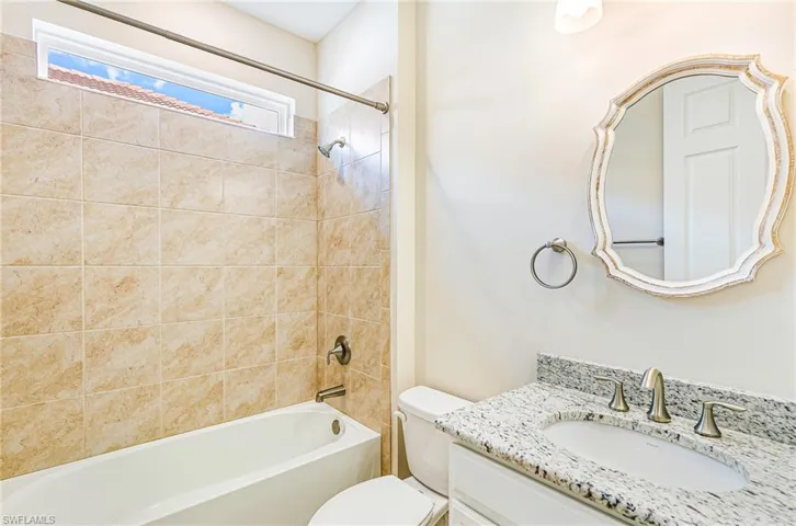 3028 Royal Gardens Ave, Fort Myers, Florida 33916