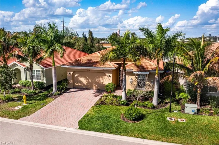 3028 Royal Gardens Ave, Fort Myers, Florida 33916