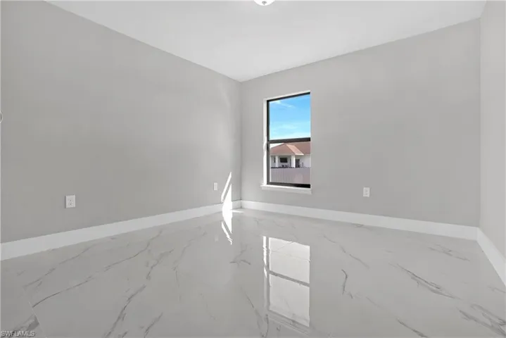 MODEL HOME - NOT ACTUAL PICTURE OF CURRENT PROPERTY
