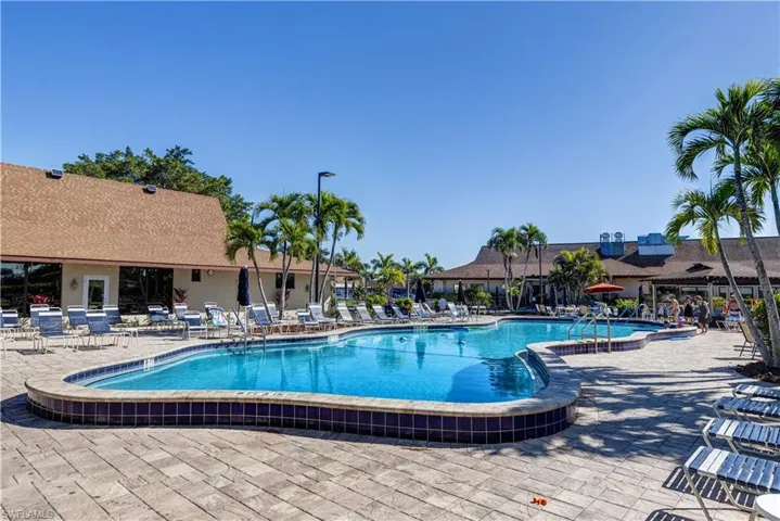 154 Penny Ln # 957, Naples Fl 34112