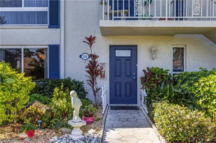 154 Penny Ln # 957, Naples Fl 34112