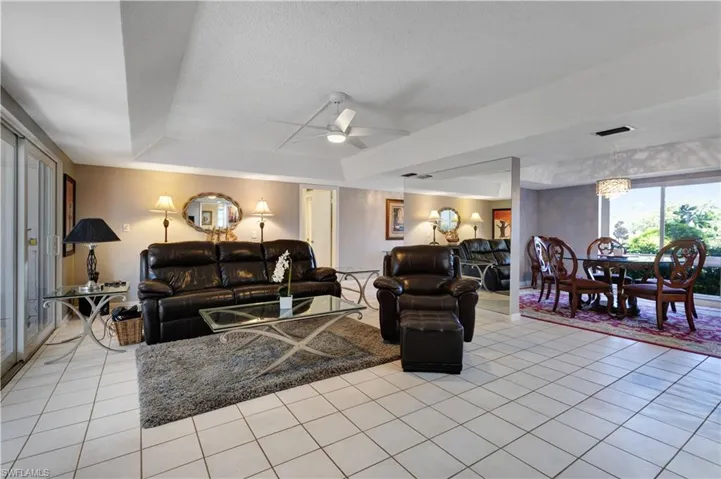154 Penny Ln # 957, Naples Fl 34112