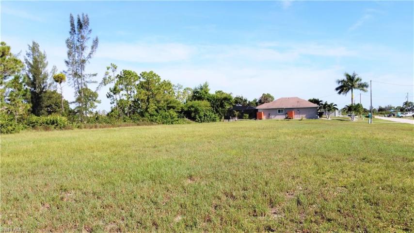 2520 NW 18th  PL, CAPE CORAL, FL 33993