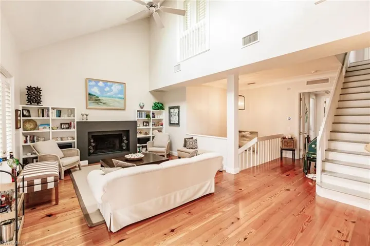 376 Leatherfern Ln, Marco Island, Florida 34145