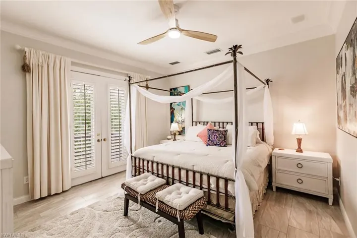 376 Leatherfern Ln, Marco Island, Florida 34145