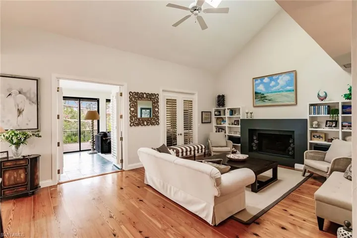 376 Leatherfern Ln, Marco Island, Florida 34145
