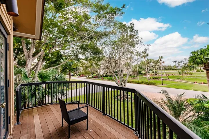 376 Leatherfern Ln, Marco Island, Florida 34145