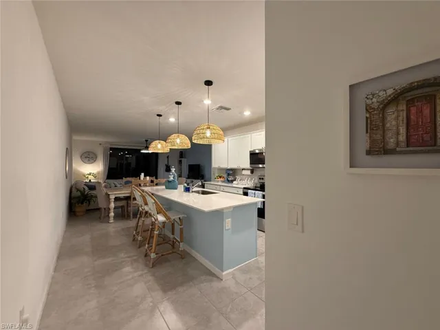 1425 Weeping Willow Ct, Cape Coral, Florida 33909