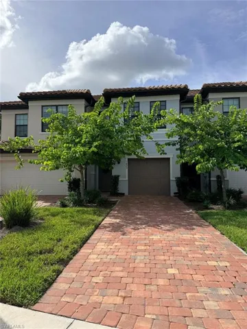 1425 Weeping Willow Ct, Cape Coral, Florida 33909