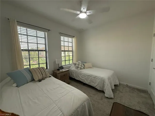 1425 Weeping Willow Ct, Cape Coral, Florida 33909