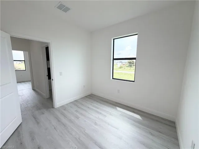Guest bedroom
