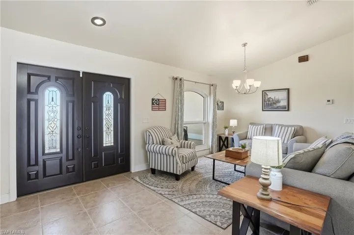 2823 NW Juanita  PL, Cape Coral, FL 33993