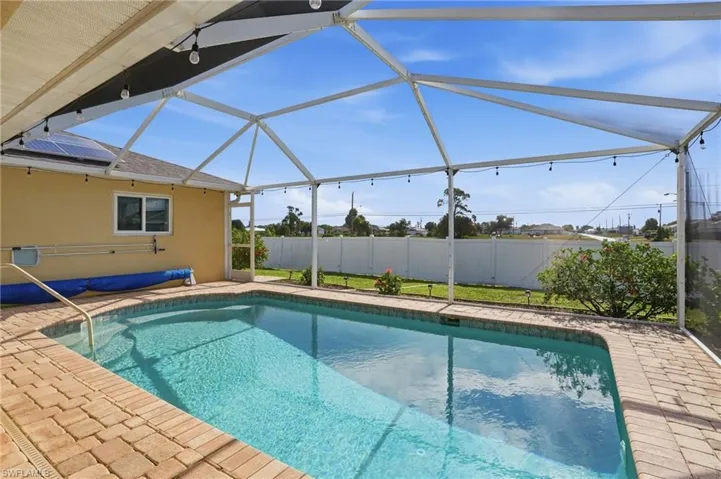 2823 NW Juanita  PL, Cape Coral, FL 33993