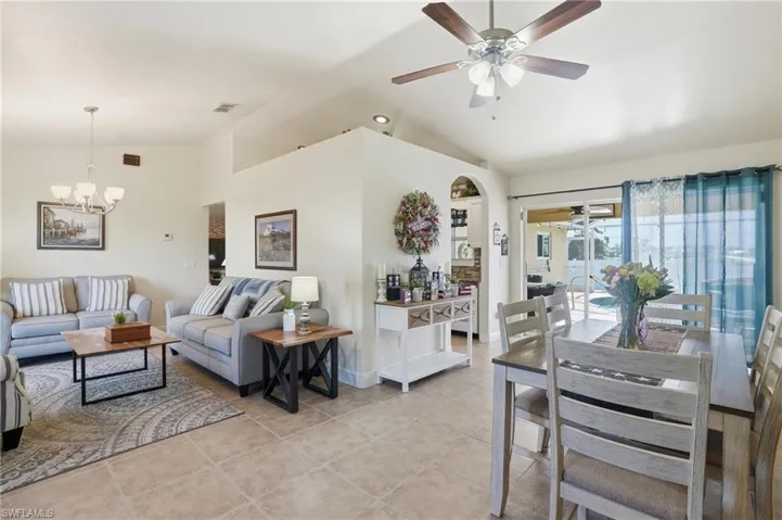 2823 NW Juanita  PL, Cape Coral, FL 33993