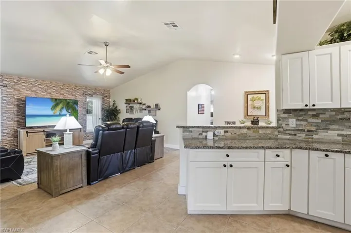 2823 NW Juanita  PL, Cape Coral, FL 33993