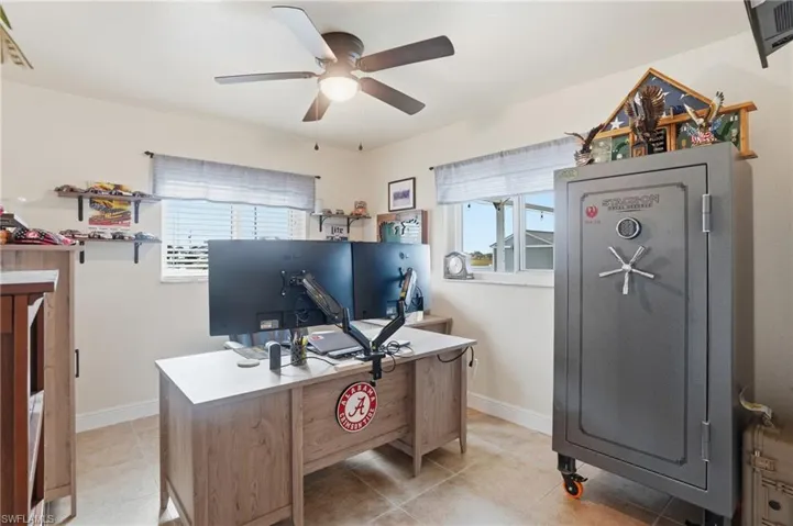 2823 NW Juanita  PL, Cape Coral, FL 33993