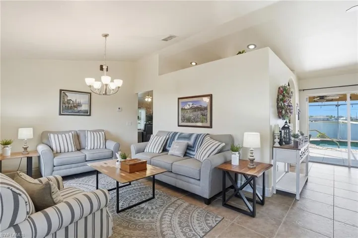 2823 NW Juanita  PL, Cape Coral, FL 33993