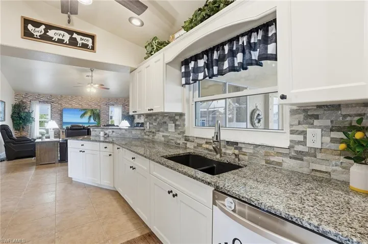 2823 NW Juanita  PL, Cape Coral, FL 33993