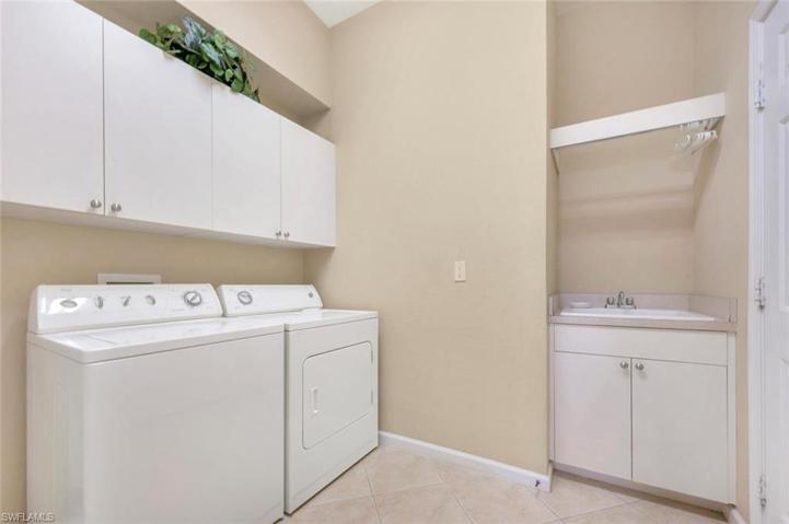 7846  Founders  CIR, Naples, FL 34104