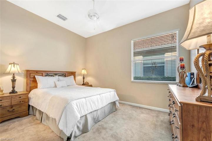 7846  Founders  CIR, Naples, FL 34104