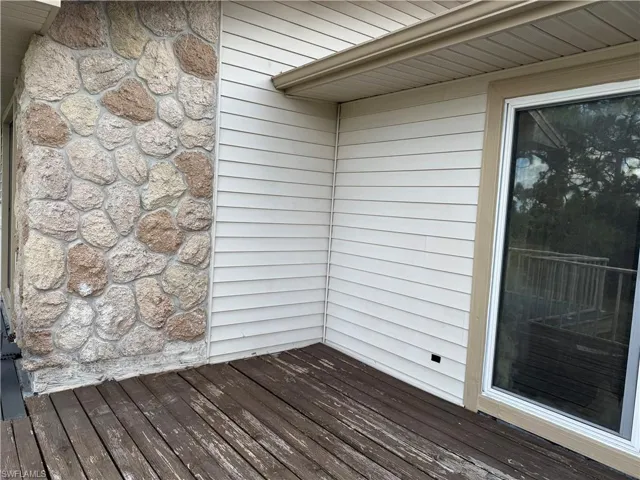 Master bed balcony